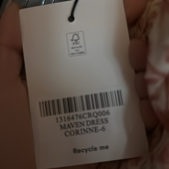 Reformation Maven Dress in Corrine size 6 NWT - Picture 4 of 4